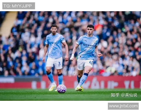 埃弗顿与曼城比赛因恶劣天气推迟球迷期待新赛程安排