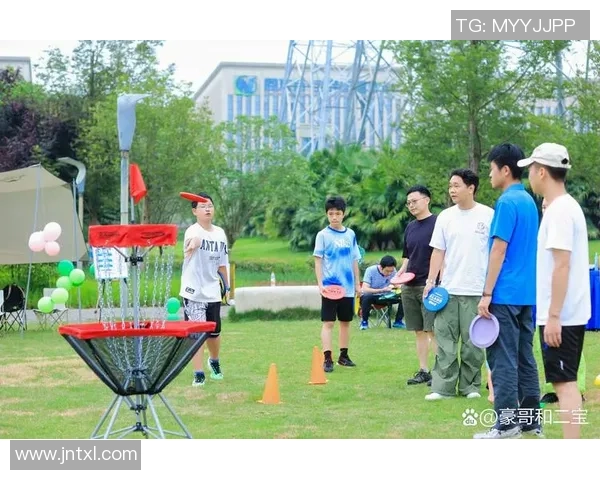 飞盘热潮席卷成都聚焦成都飞盘队的速度与激情MBA