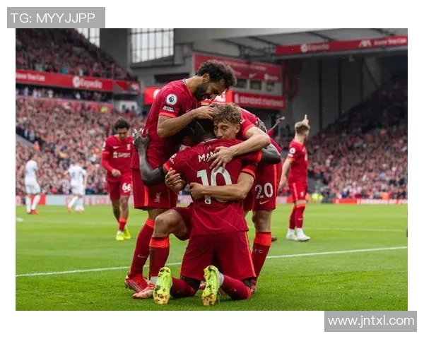 佐布阿汉与伊蒂哈德的巅峰对决揭示足球战术的较量与激情碰撞