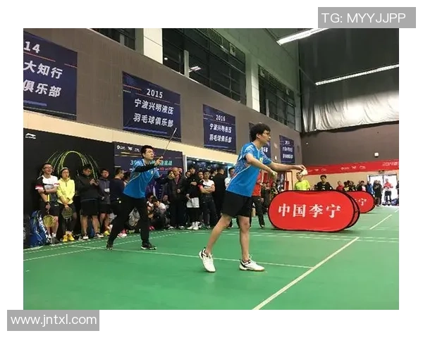 广州羽毛球队中路突破战术解析与实战应用探讨MBA