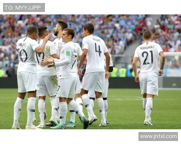 德国与法国精彩对决录像回放分析及比赛亮点回顾 德国与法国精彩对决录像回放分析及比赛亮点回顾