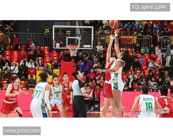 智利女篮与巴西女篮激战正酣谁将赢得南美洲篮球荣耀