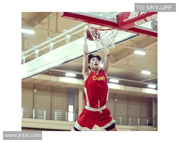 李添荣的成长之路:从平凡少年到杰出领袖的奋斗故事 李添荣的成长之路:从平凡少年到杰出领袖的奋斗故事