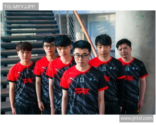 FPX战队在冠军杯积分榜上以87分稳居第一位置展现强大实力